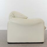Maralunga 2-seater sofa in white leather by Vico Magistretti for Cassina