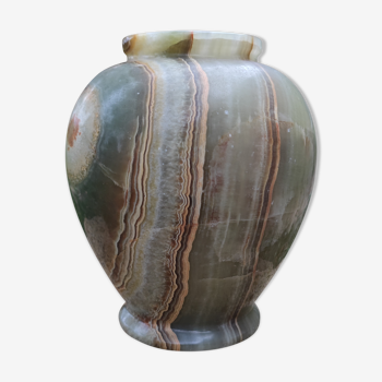 Natural agate vase