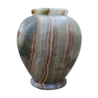 Natural agate vase