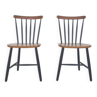 Set of two spindle back chairs by Billund, Denmark 1960's