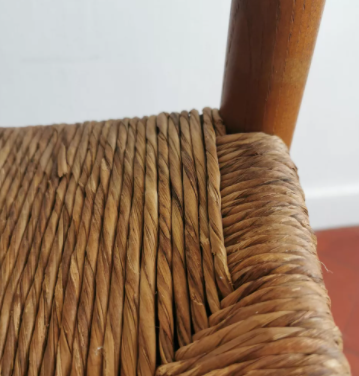 Dordogne model chair from Sentou