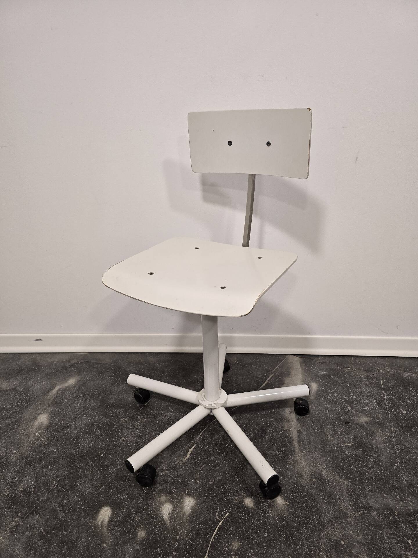 1980s Vintage Industrial Swivel Chair with Adjustable Backrest and Cas