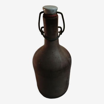 Handmade sandstone bottle vallauris