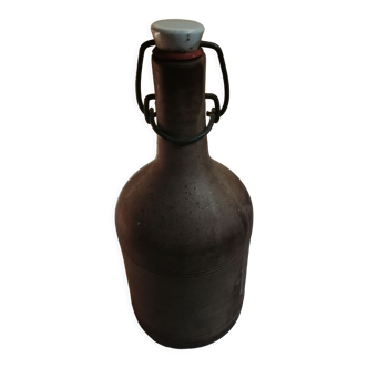 Handmade sandstone bottle vallauris
