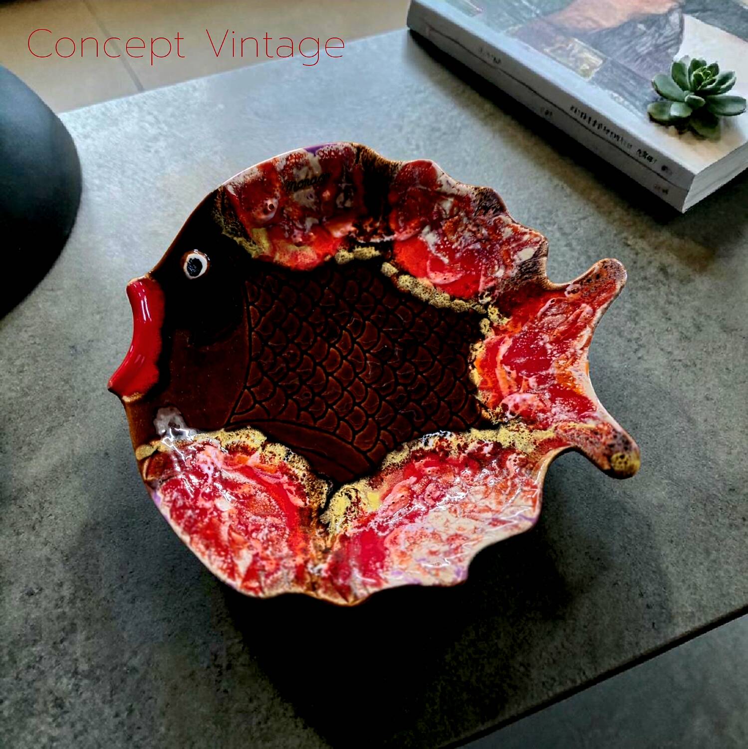 "Fish" plate in Vallauris ceramic - Monaco decor - Circa 1960