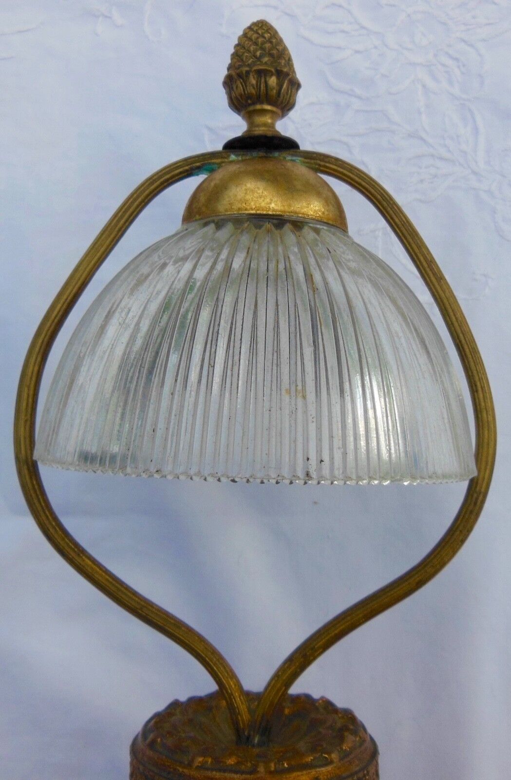 Lamp flamed decoration by Jean Langlade - Puisaye sandstone
