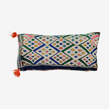 Berber cushion Kilim with 2 pompoms