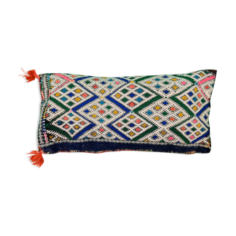 Berber cushion Kilim with 2 pompoms