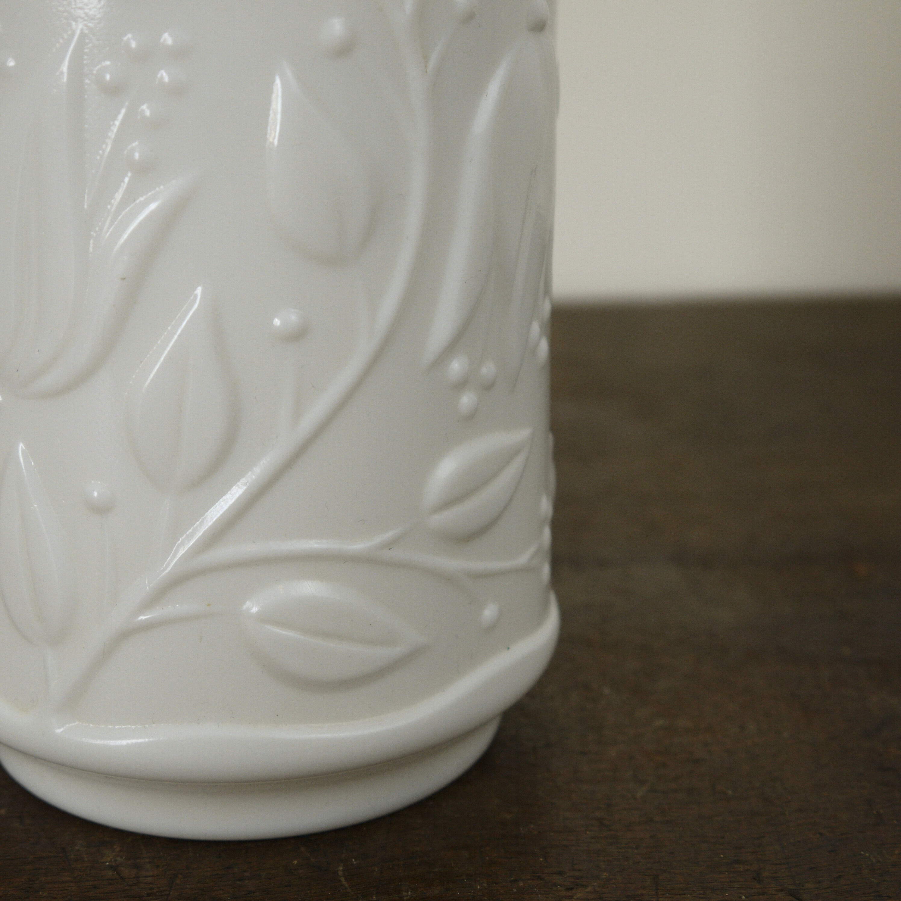 Airtight opal glass jar