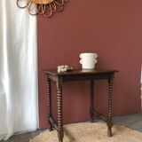 Side table in turned wood