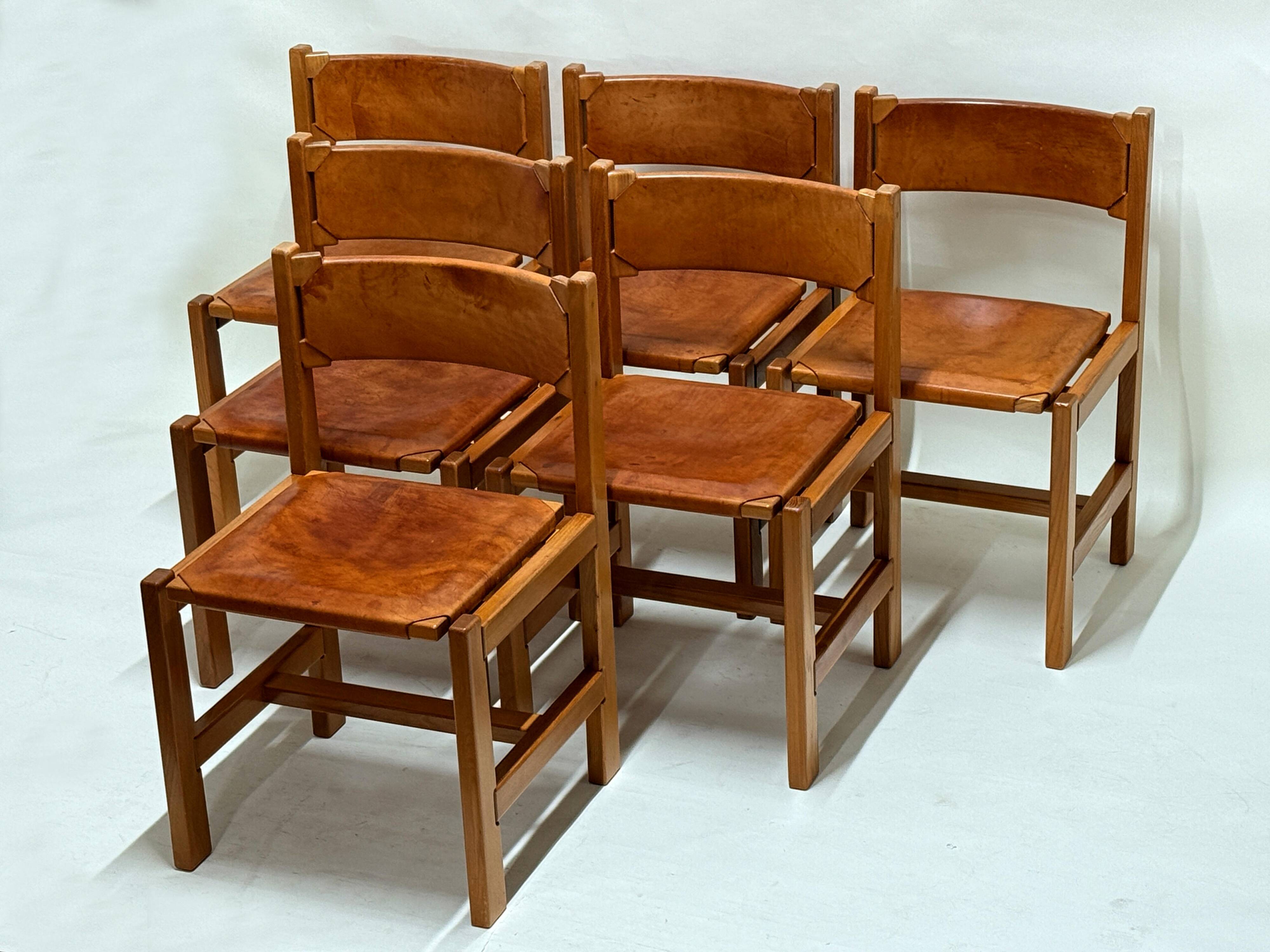 Set of 6 Maison Regain Chairs - Solid Elm and Fawn Leather - Circa 70