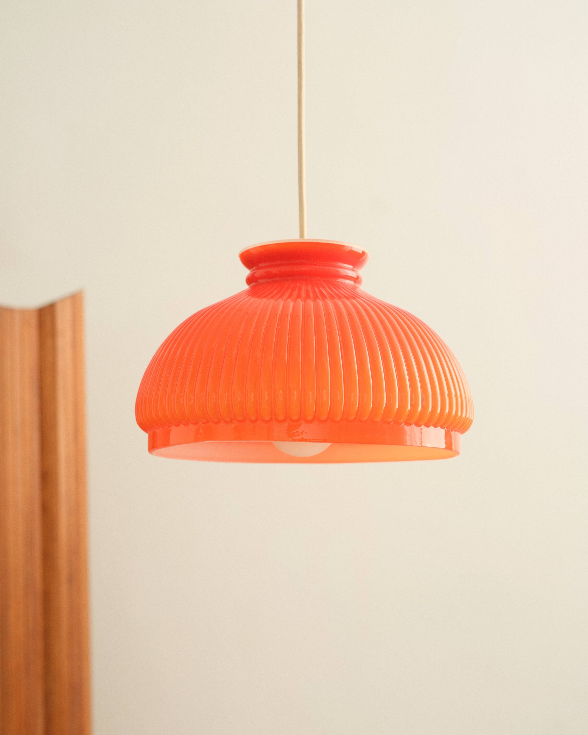 Suspension opaline orange