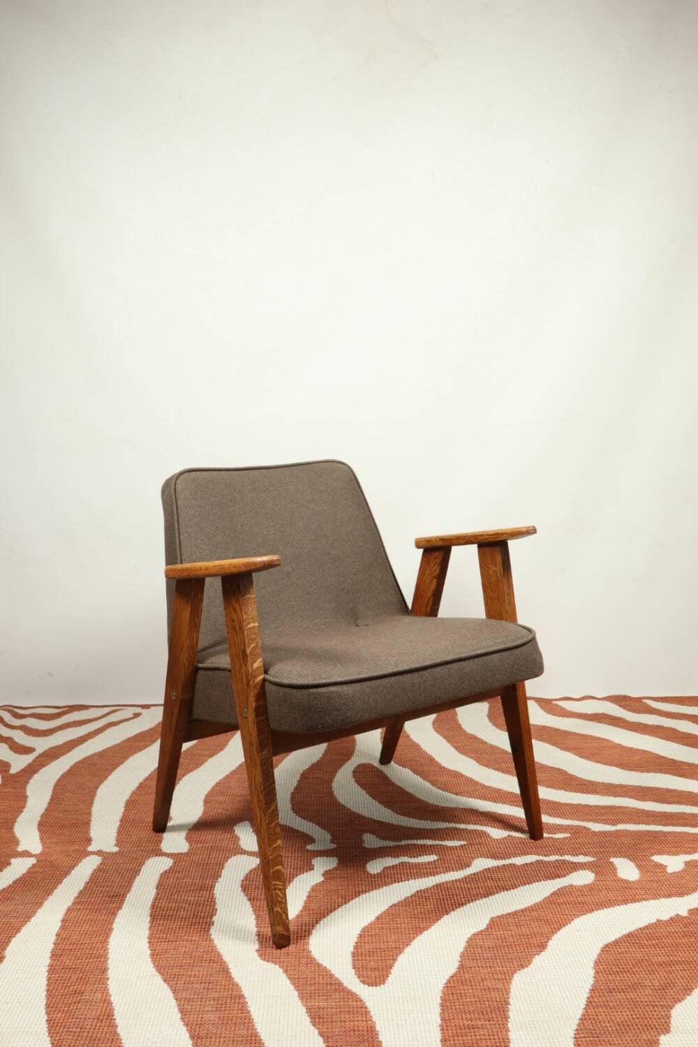 Vintage Chierowski 366 armchair