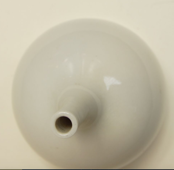 Vase en céramique blanche par Rene Devie France 1972