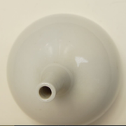 Vase en céramique blanche par Rene Devie France 1972