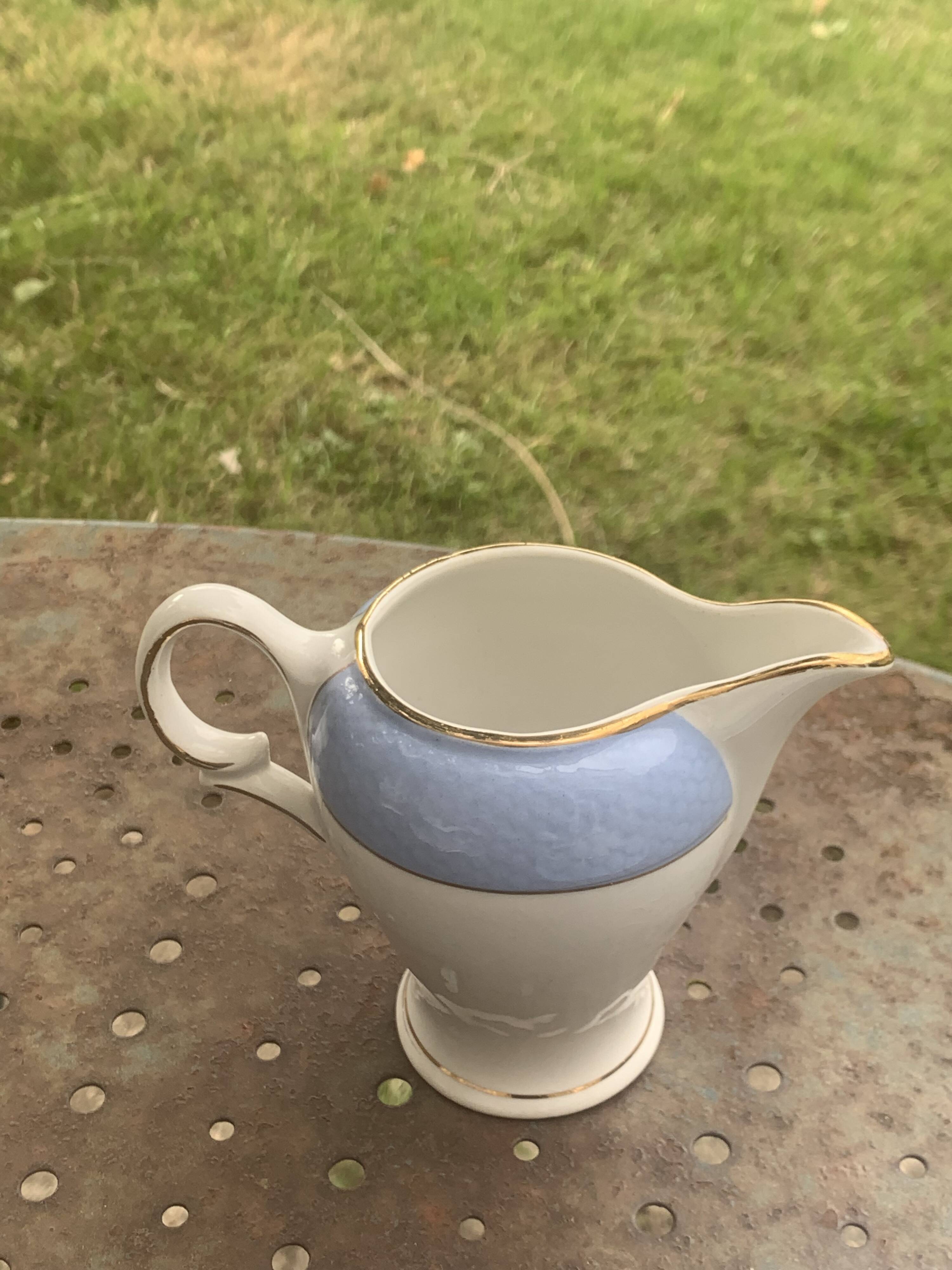 Coffee service, composed of 17 pieces, Poreylor, l amandinoise, vintage