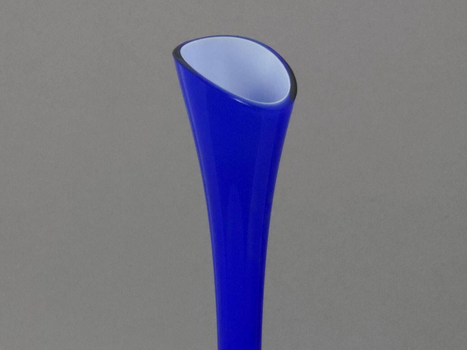 Vintage 1960s Swedish Sommerso Glass Vase By Lindshammar.