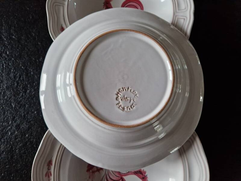 Henriot in Quimper - Set of 5 soup plates - Decorated with a pink rooster
