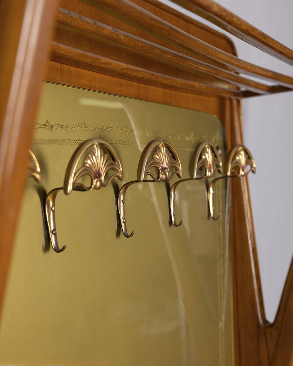 Porte-manteau en bois et verre décoré, Italie années 1950