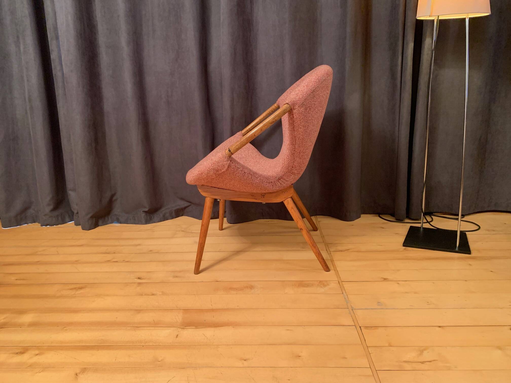 A unique armchair in the style of Miroslav Navratil, Czechoslovakia, 1950s/1960s