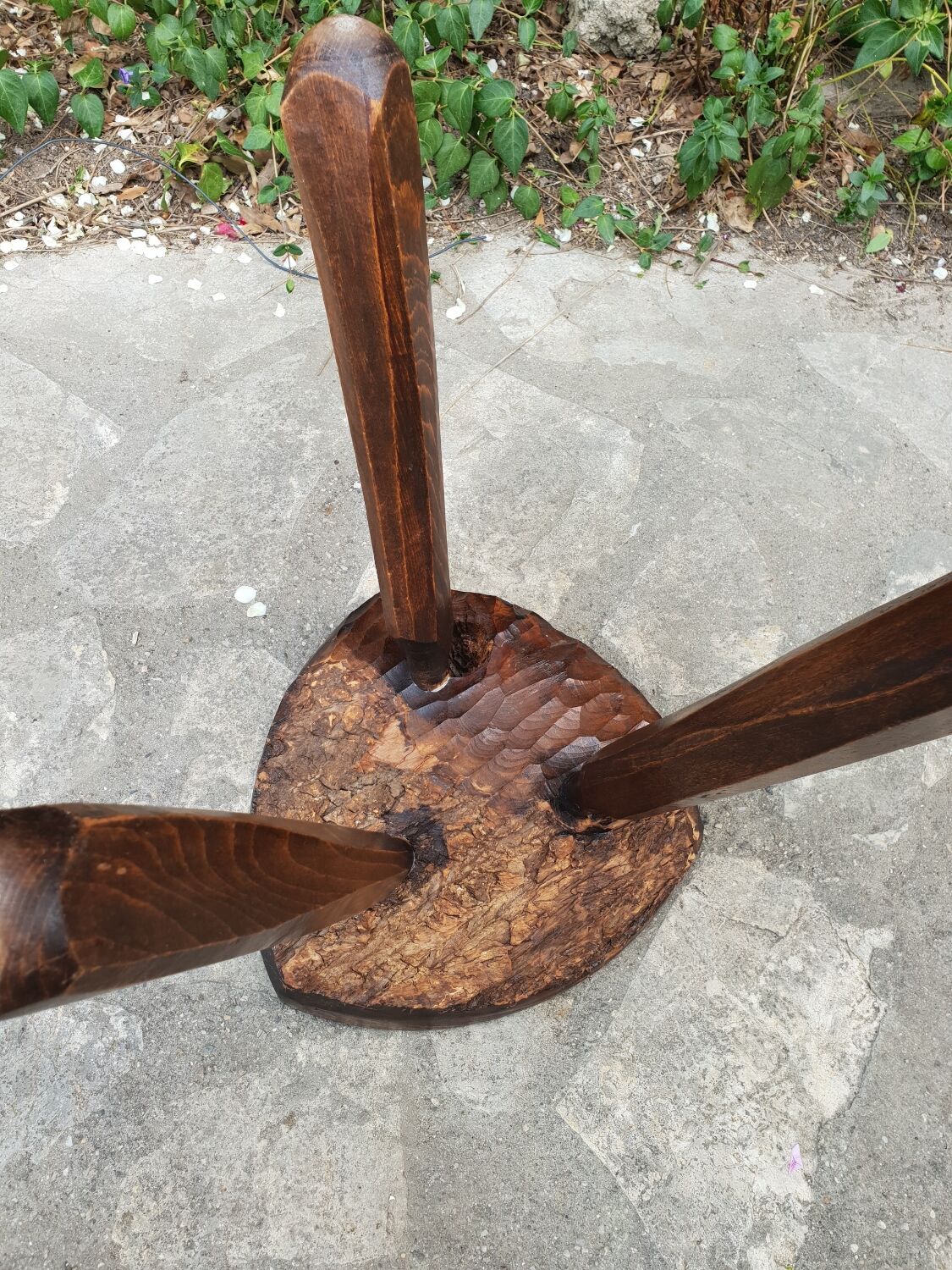 Tripod shepherd's stool 1970