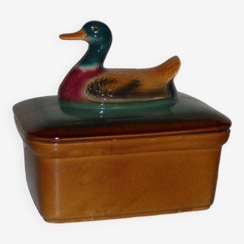 Terrine with wild duck pattern lid