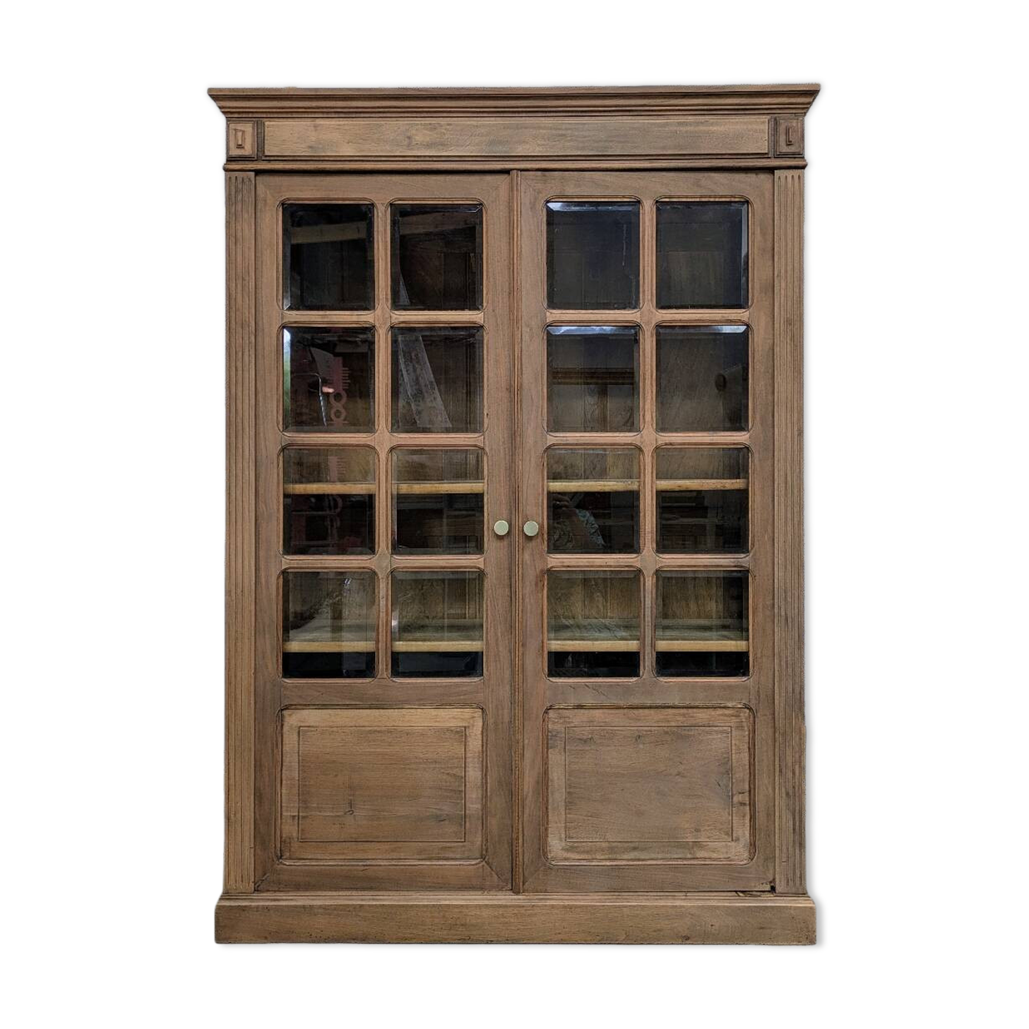Glass cabinet