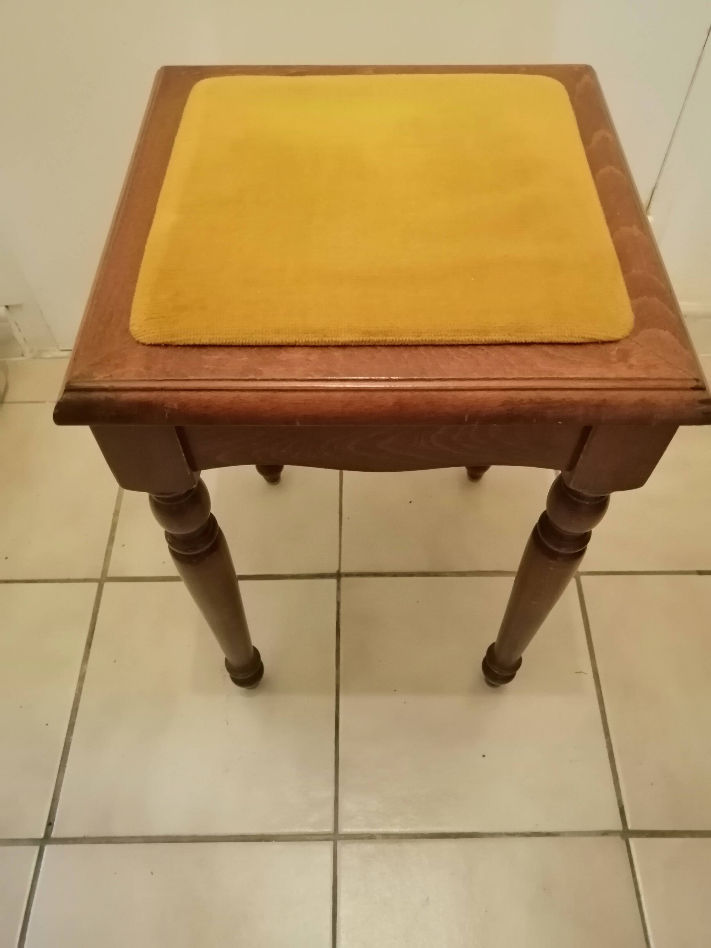 Vintage piano stool