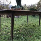 Farm table