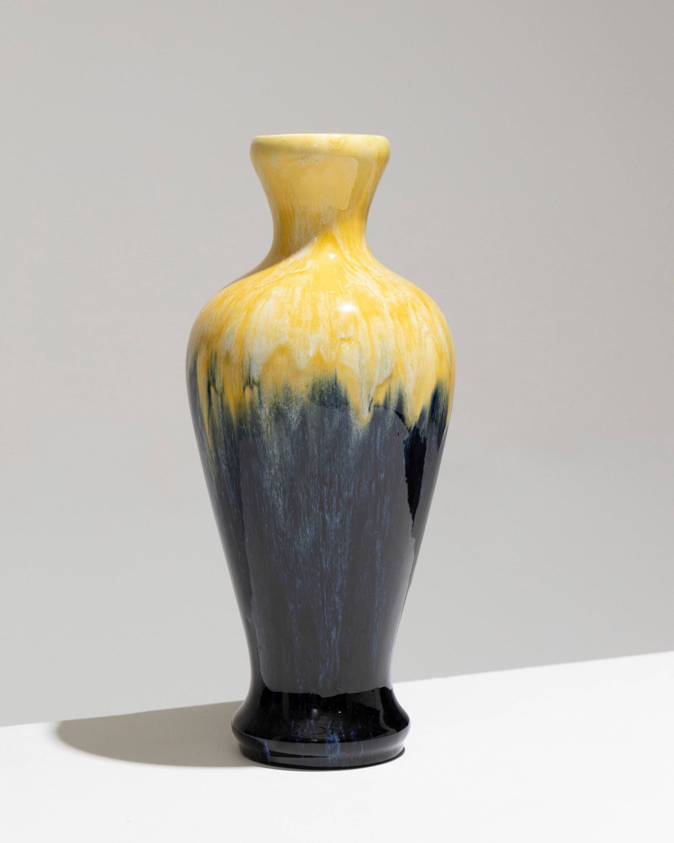 Art Deco earthenware vase, Boch Frères Keramis, 1930s