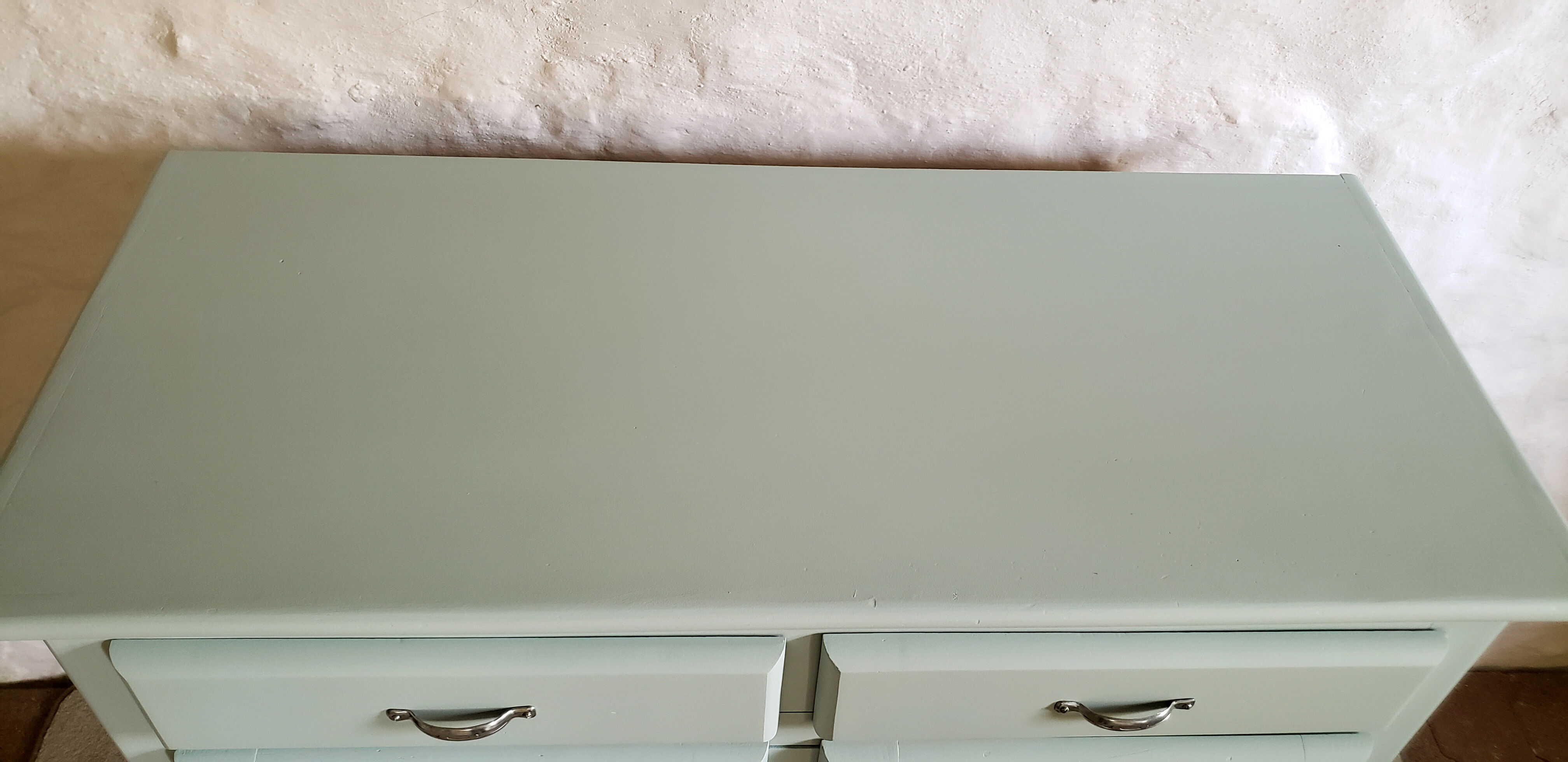 Green art-deco buffet