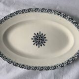 Lot of 12 old flat plates and 2 dishes, Terre de fer Henri II Salins