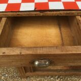 Small Parisian buffet sliding doors