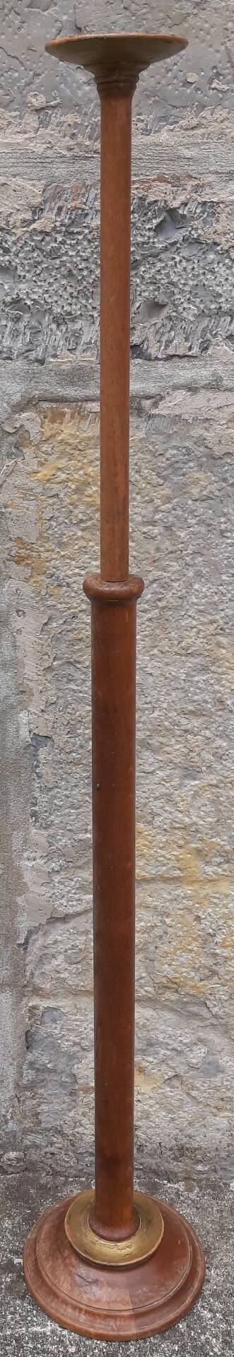 Candle holder, candlestick, chandelier or candelabrum in wood, height 85cm.