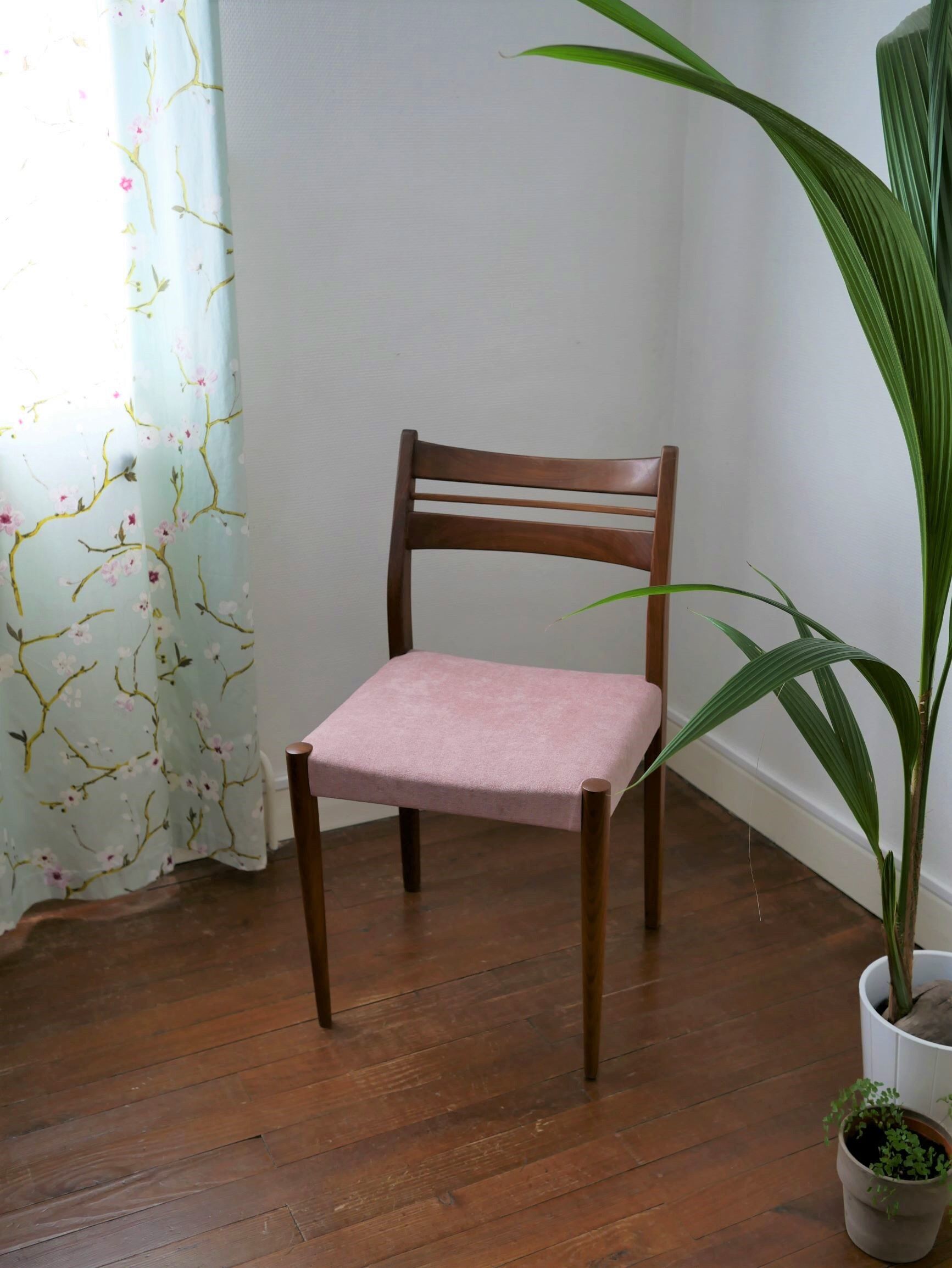 Scandinavian Chair teak