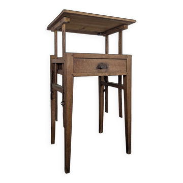 Foldable desk table