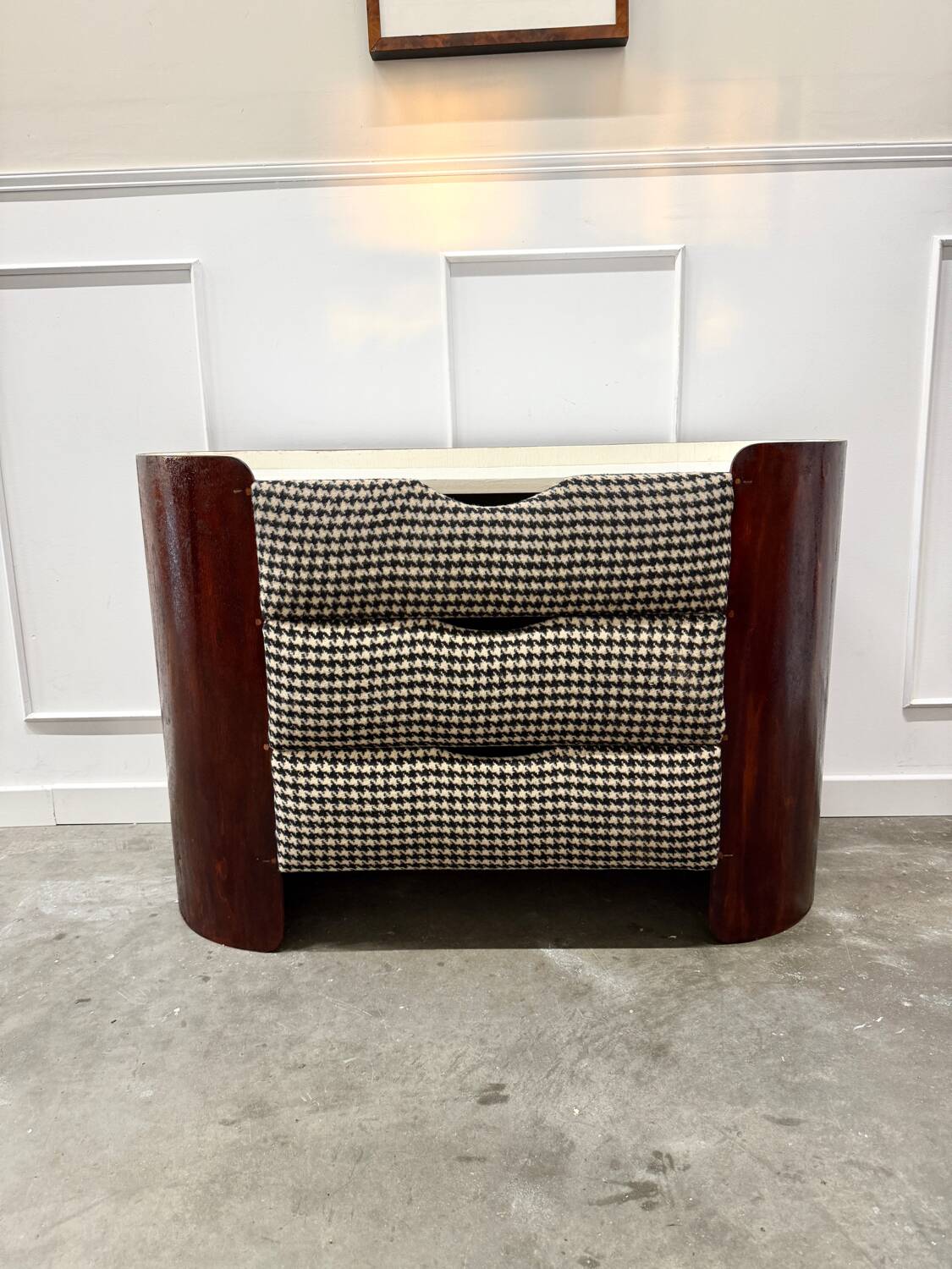 70s chest of drawers