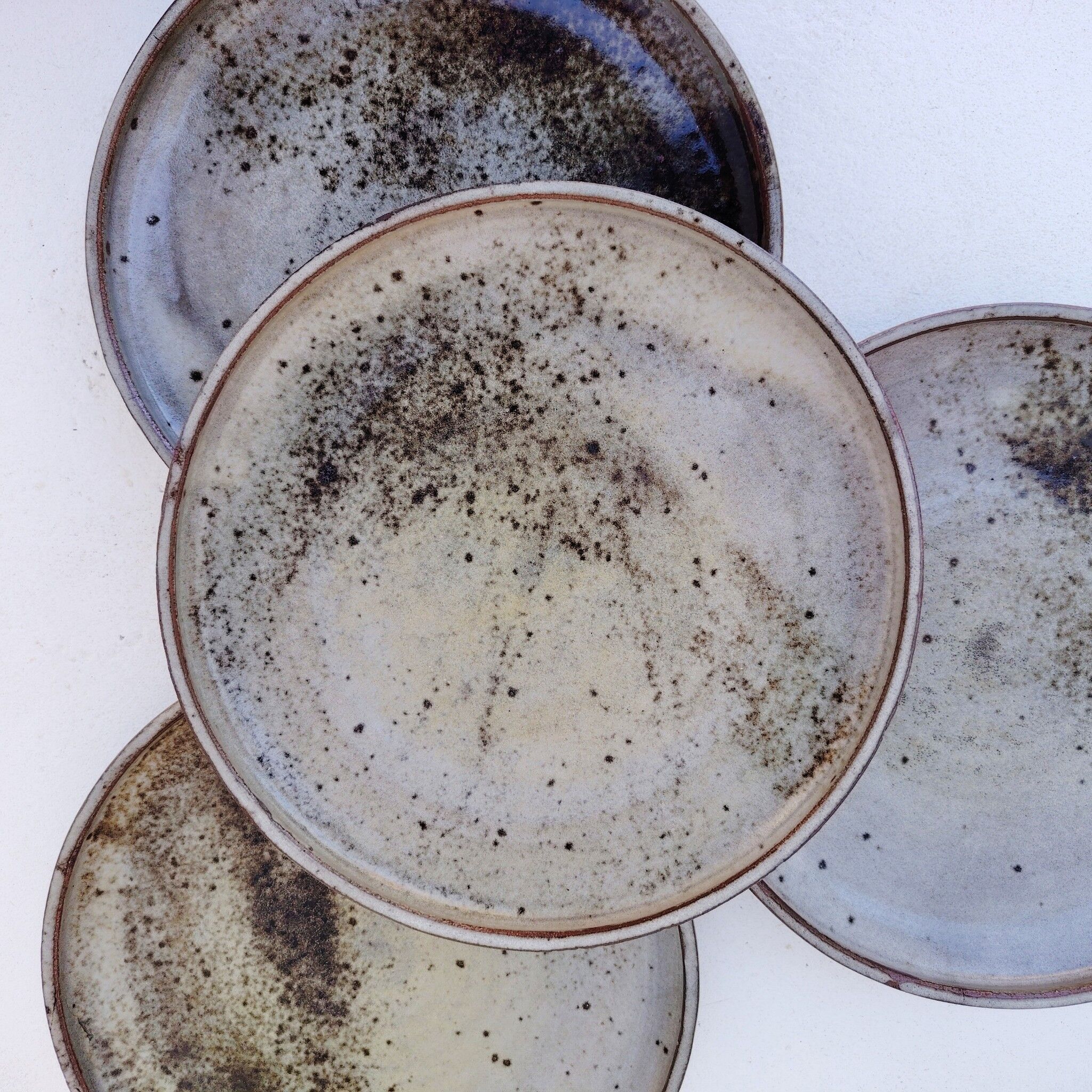 4 flat plates, ceramic, Chantal & Thierry Robert