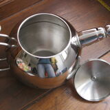 Chrome metal kettle