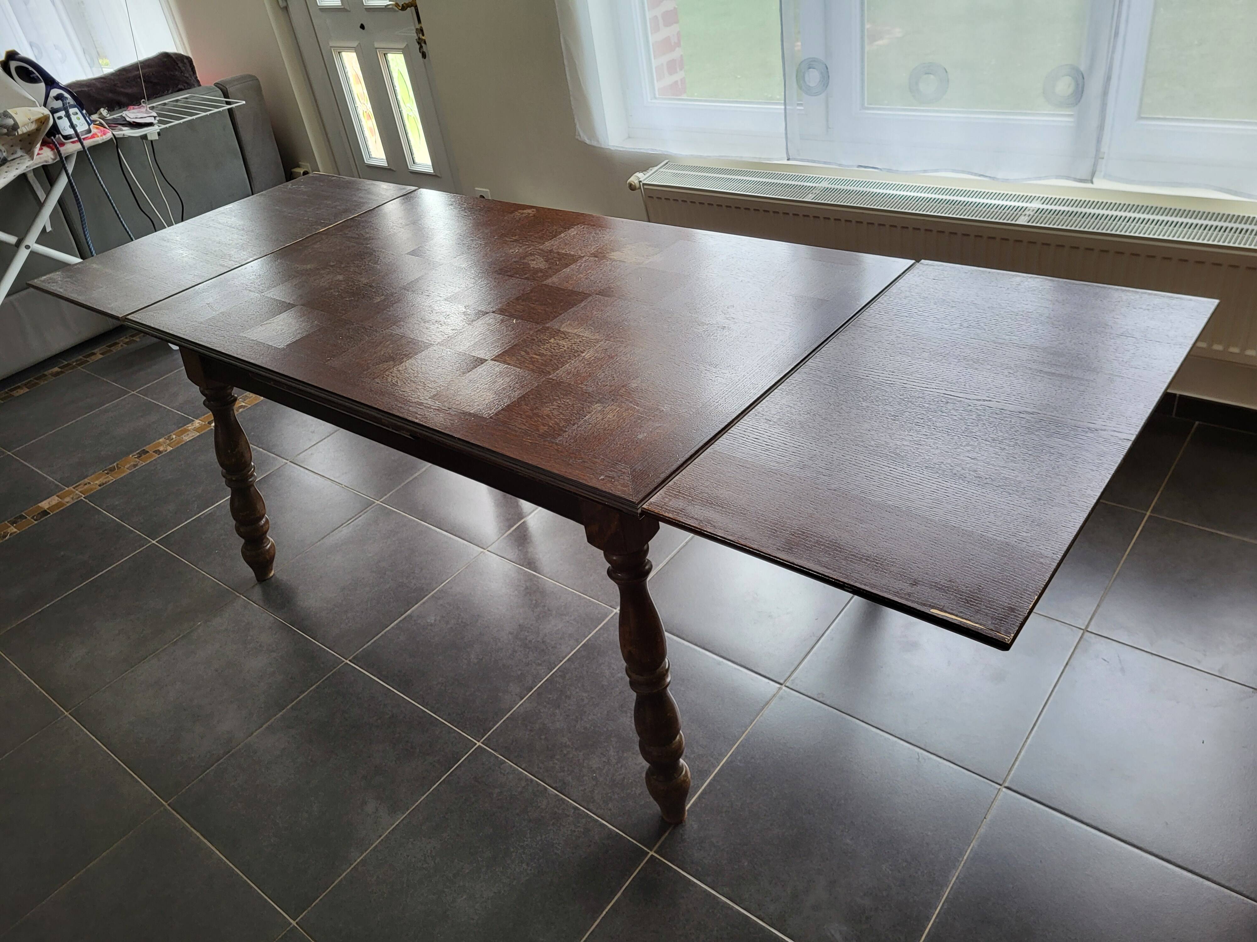 Table de salle à manger