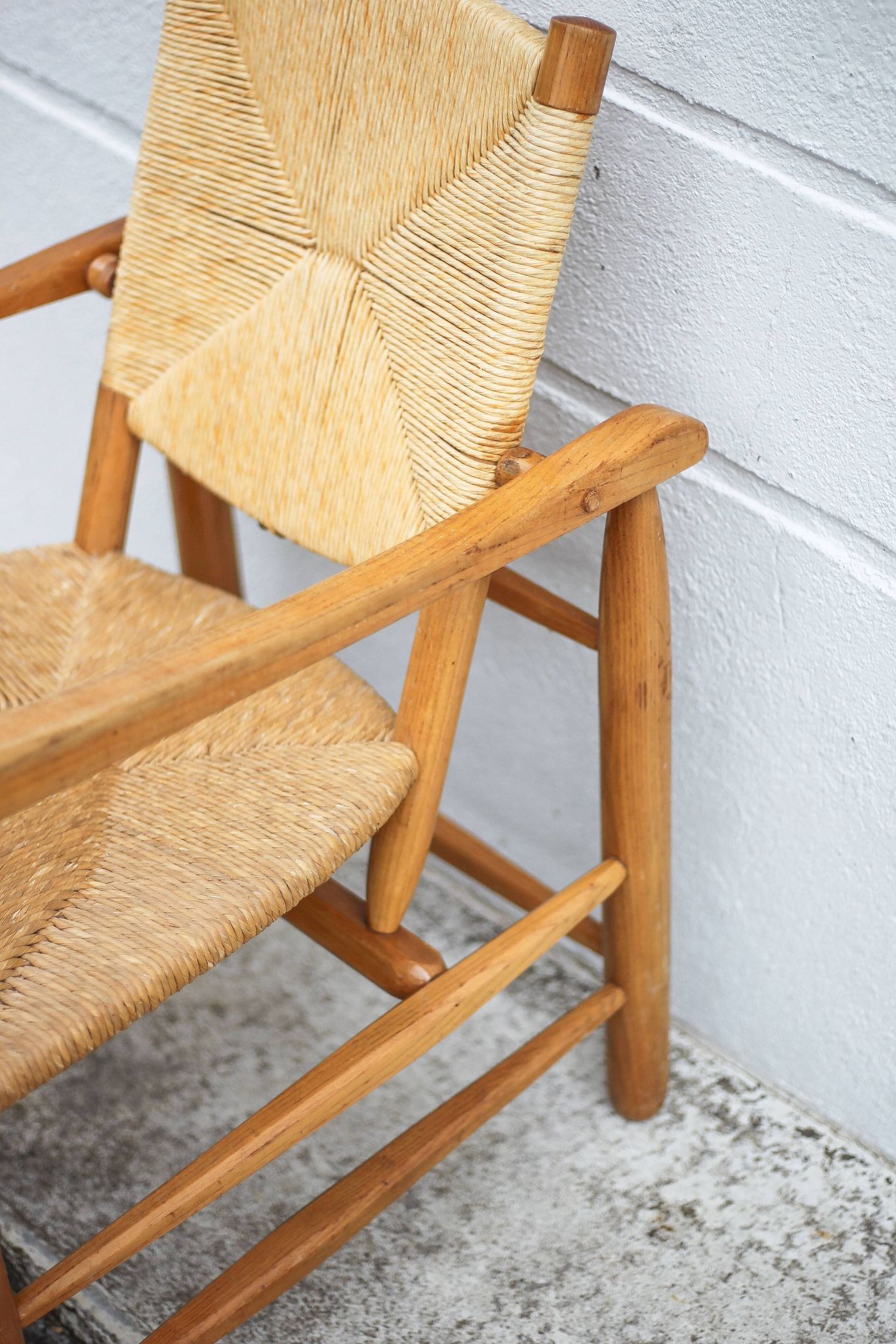 Charlotte Perriand armchair model 21 Chamrousse, French designer armchair