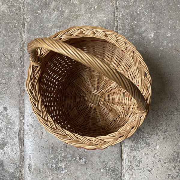 Round basket