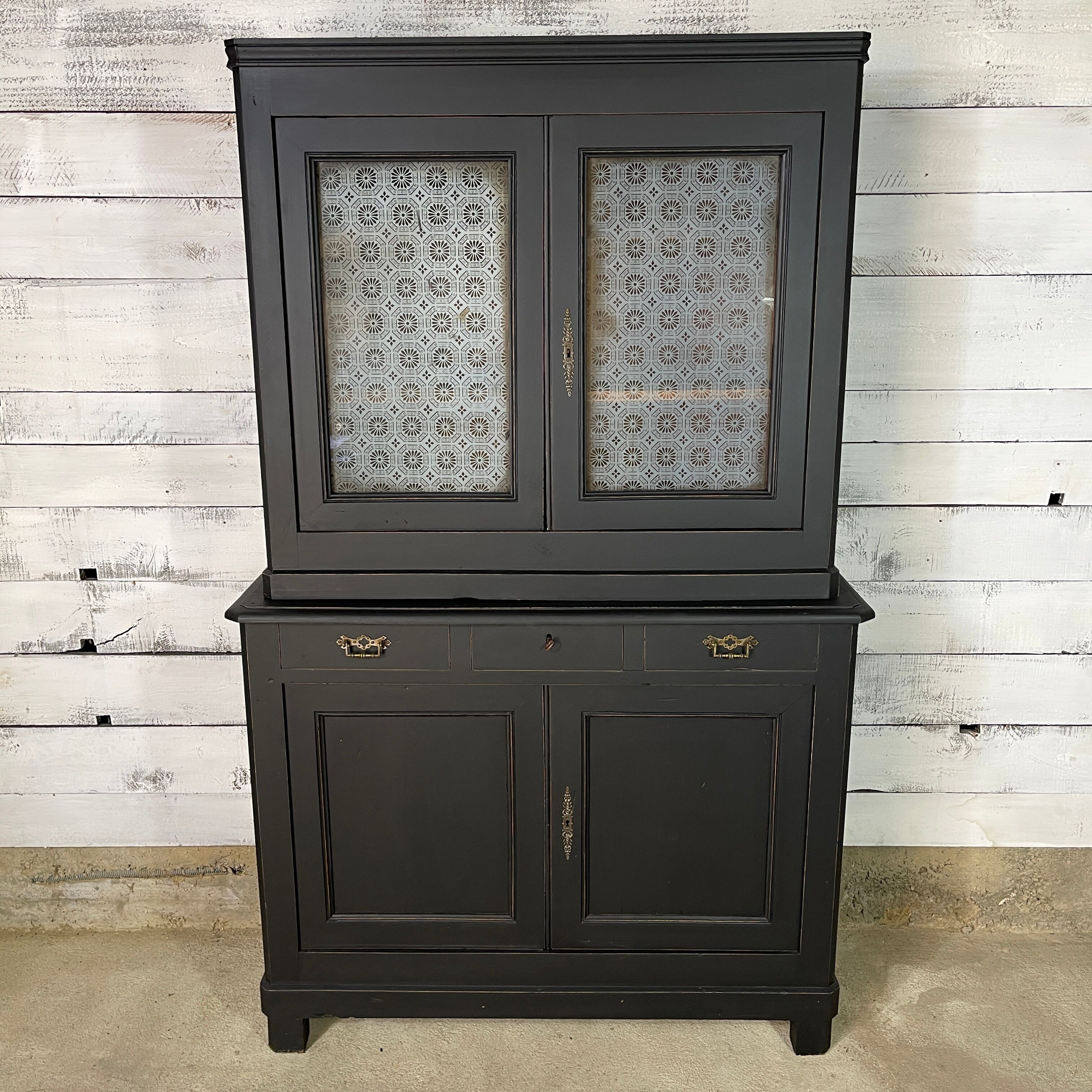 Vaisselier early XX th black patina