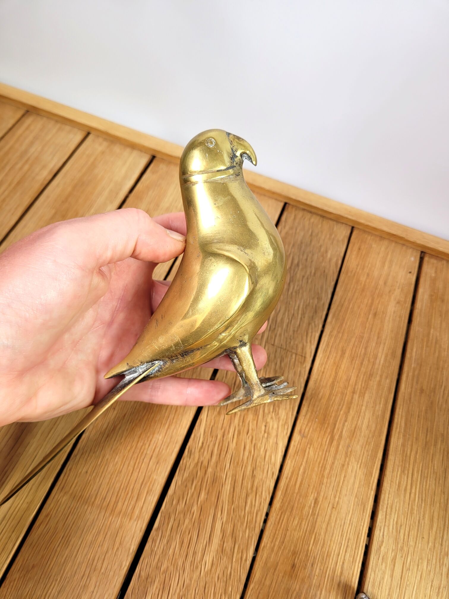 Bird statuette in brass parrot parakeet