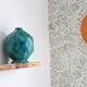 Vase bleu boule origami en céramique ancien
