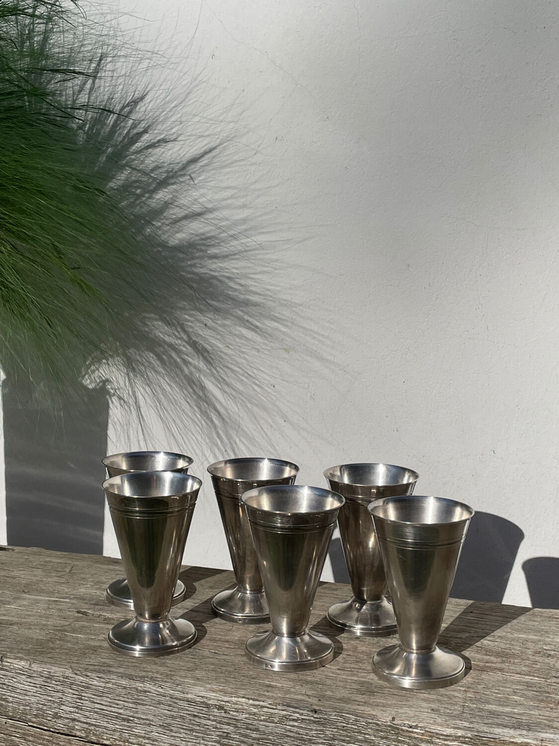 6 conical silver-plated metal bowls with hallmarks / Art Deco stemmed glasses