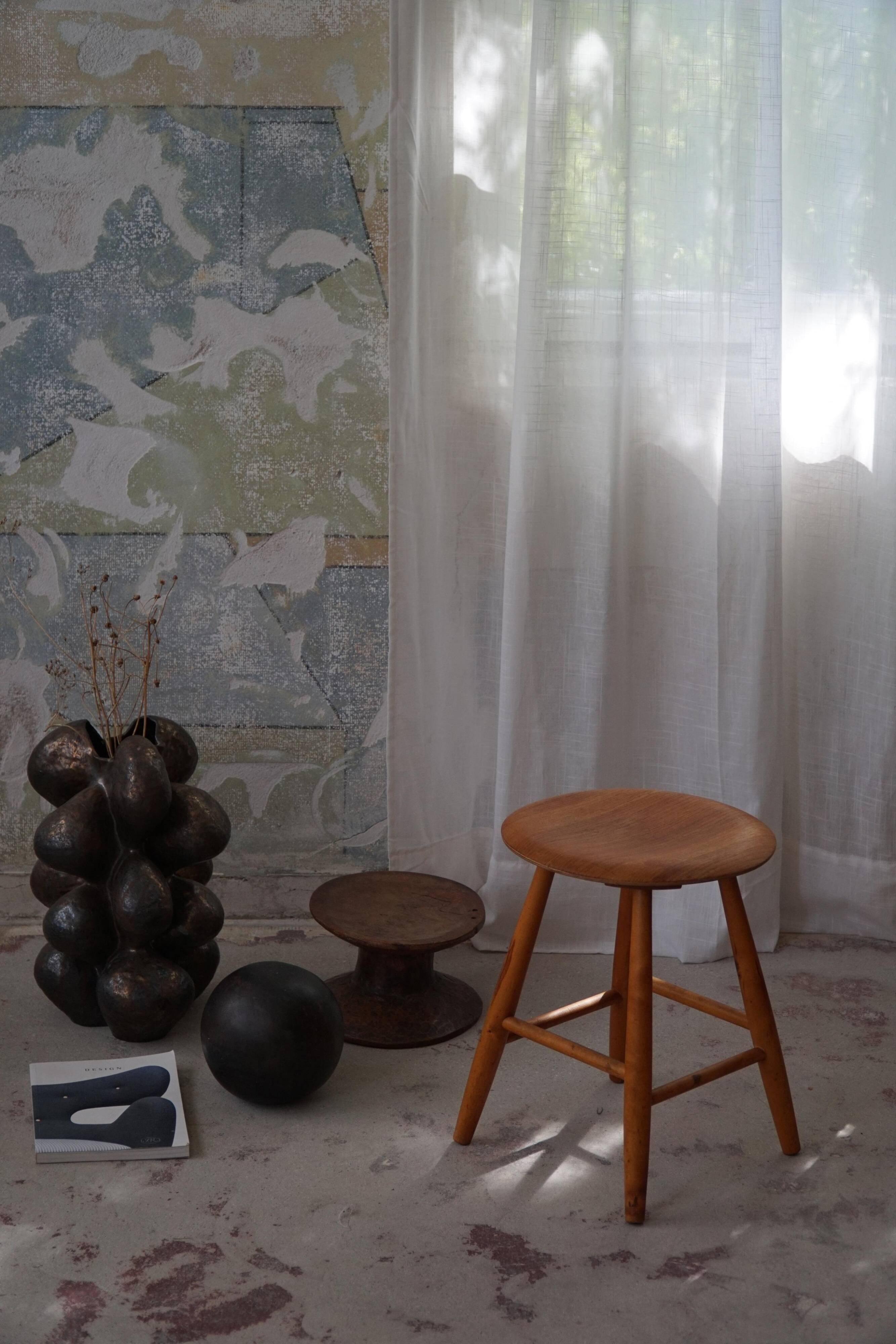Round beech stool by a Danish cabinetmaker, mid-century modern, 1970s.
