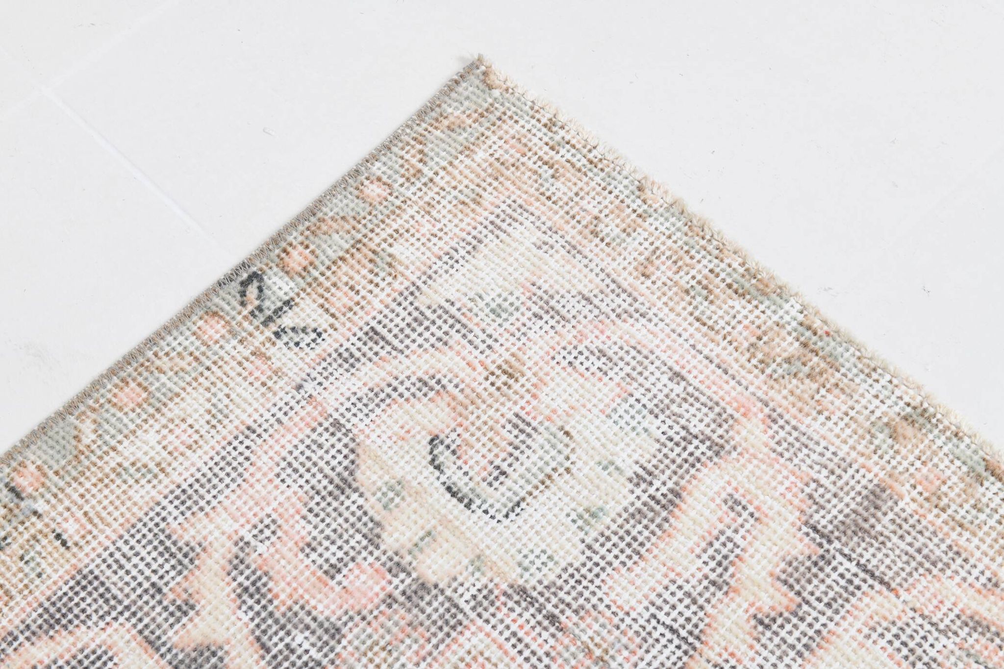 7x10 Vintage Salmon Pink Classic Madallion Turkish Rug, 219x314Cm