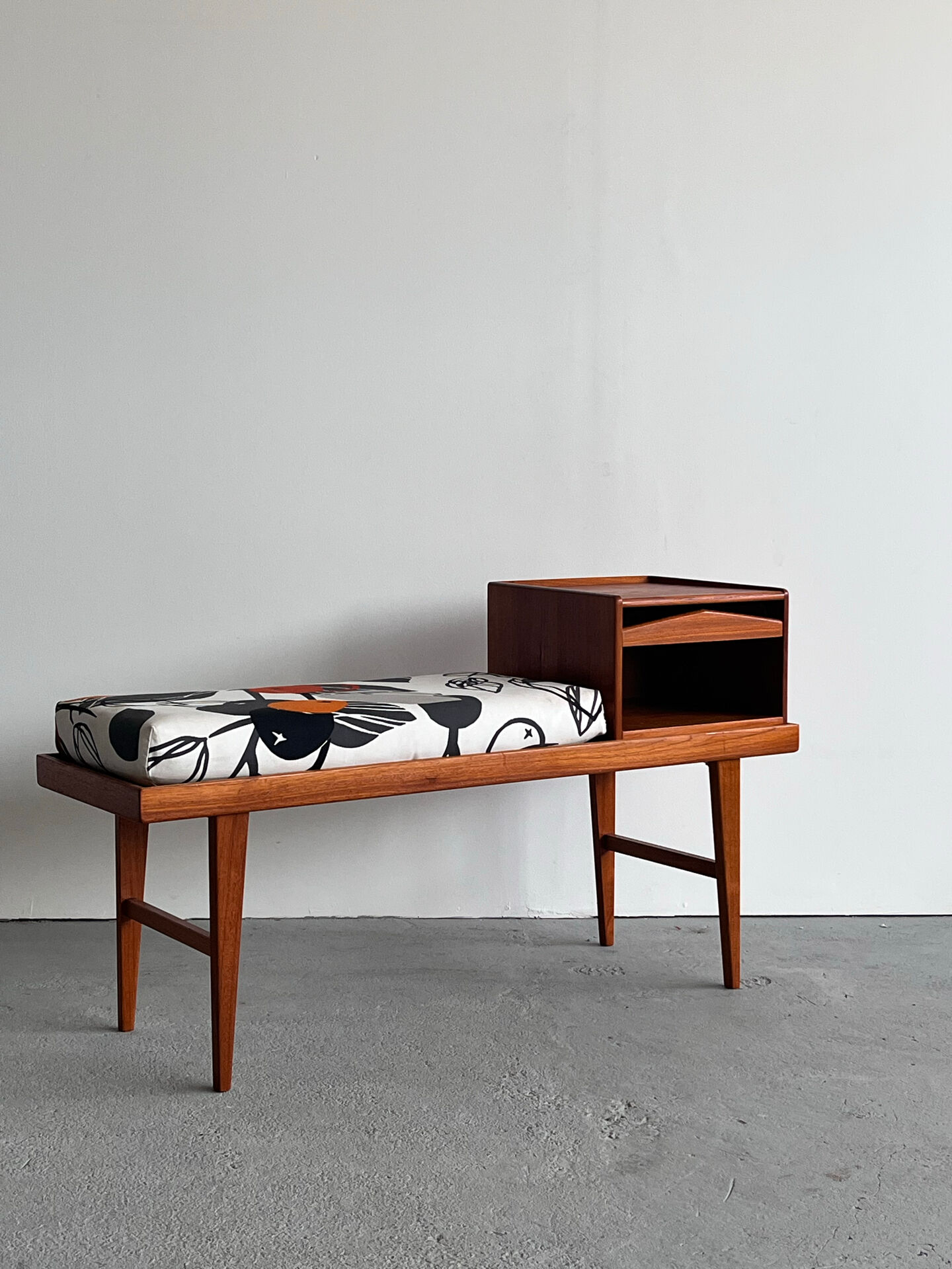 Scandinavian Mid Century Gossip Bench