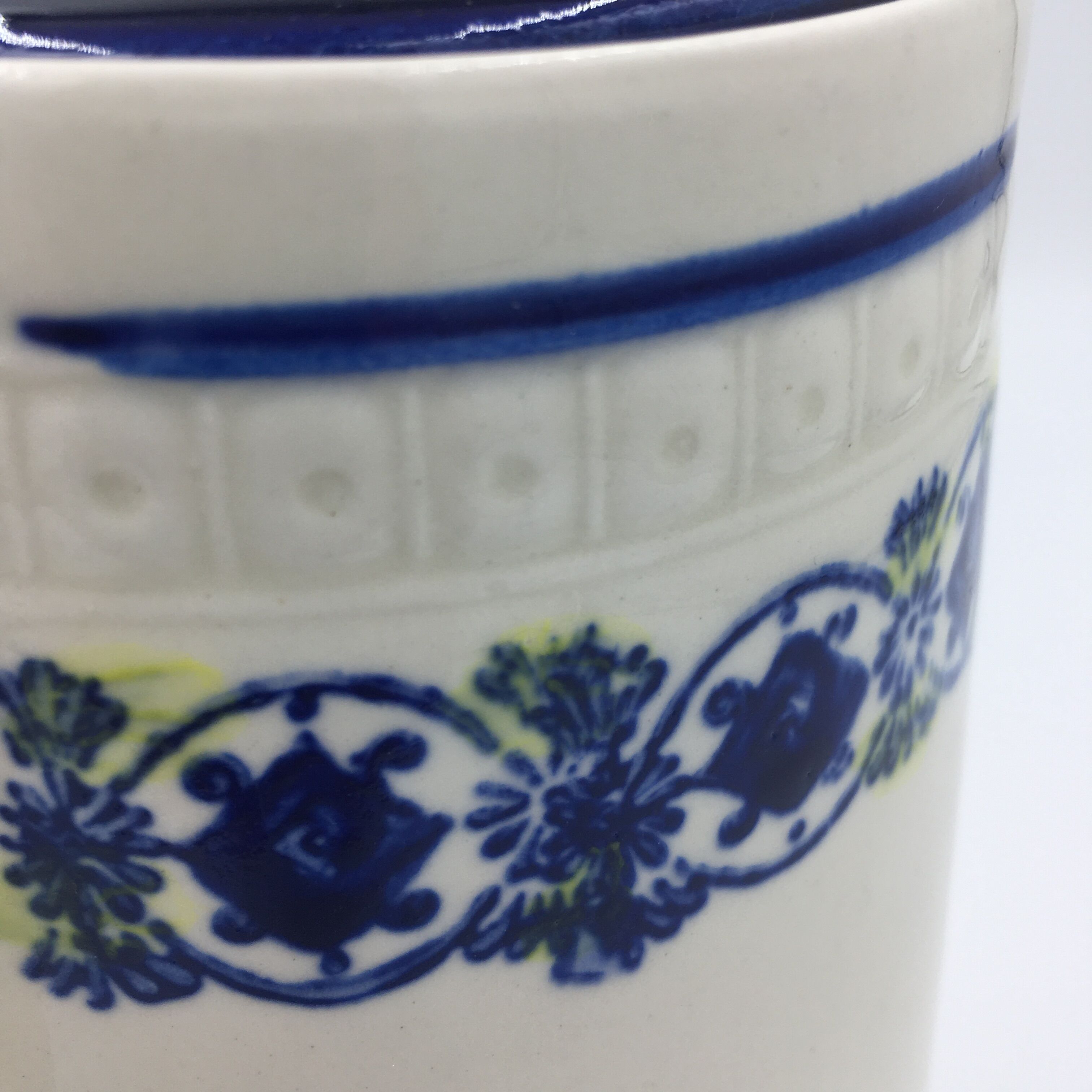 Foreign ceramic coffee maker